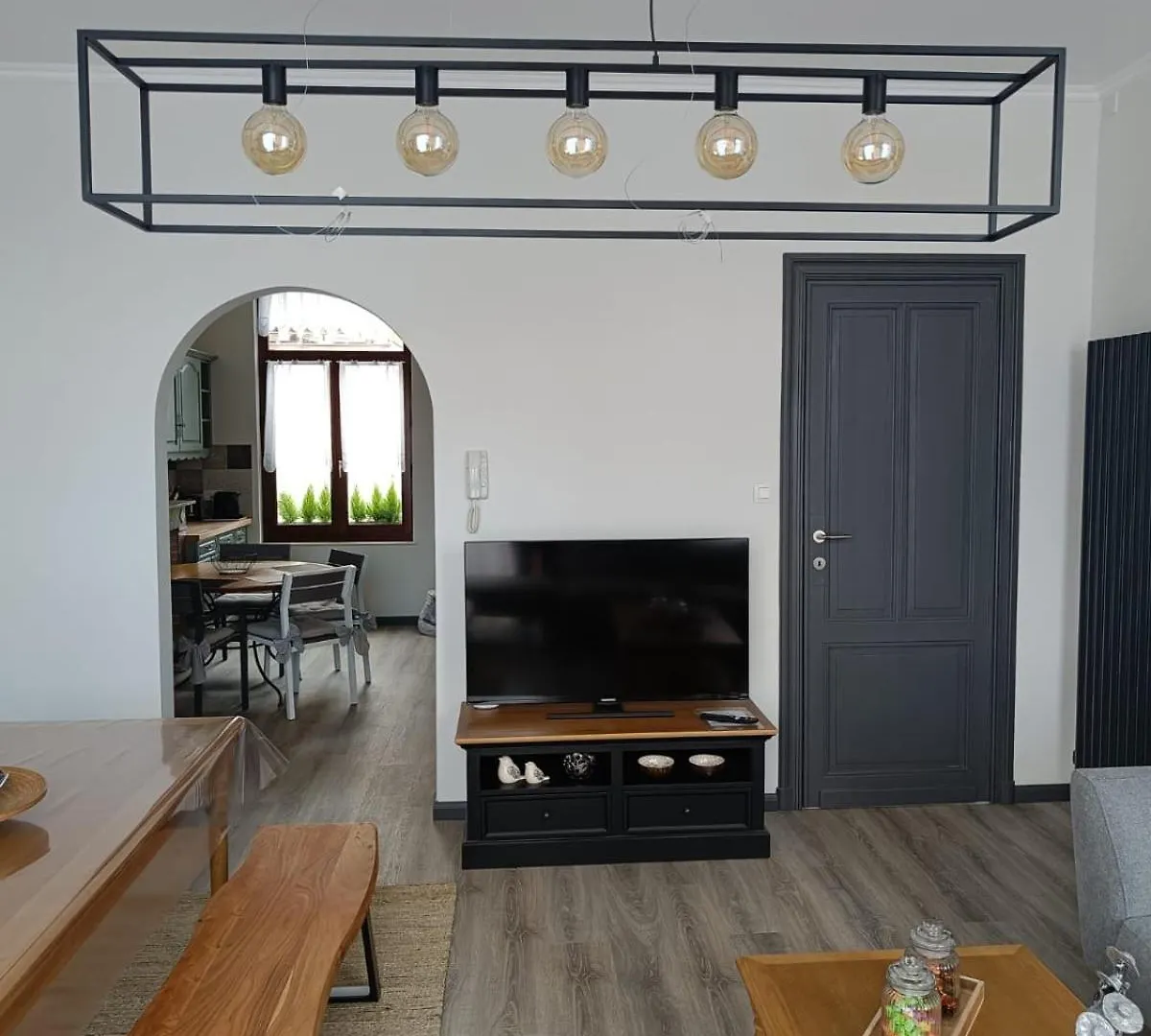 Διαμέρισμα Modern Triplex 140M2 - 4 Bedrooms, 1 Living Room & 2 Bathrooms - 8 People In Brussels City