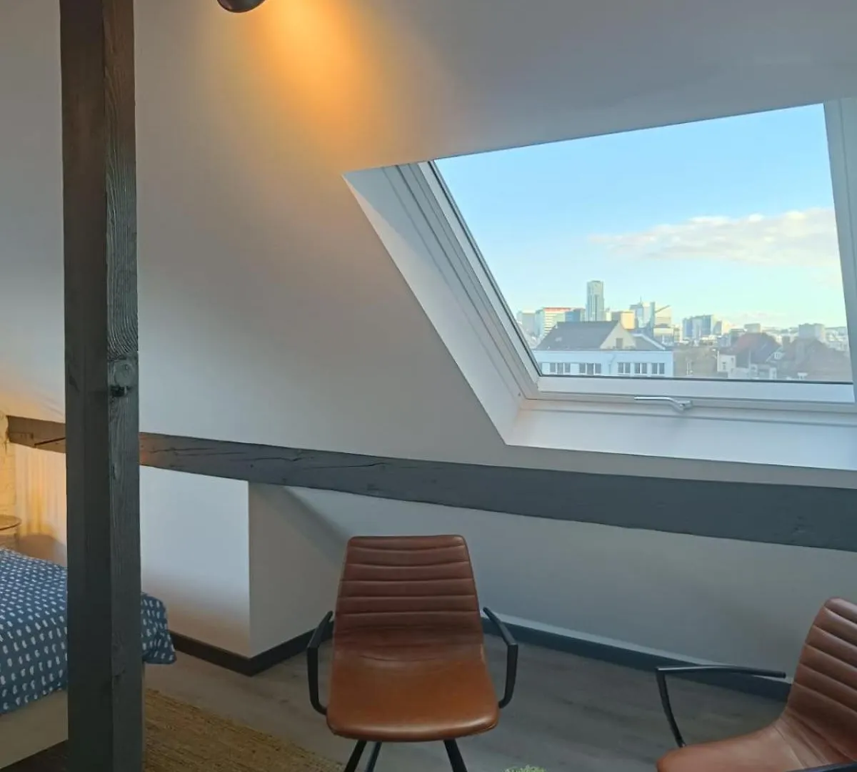 Διαμέρισμα Modern Triplex 140M2 - 4 Bedrooms, 1 Living Room & 2 Bathrooms - 8 People In Brussels City